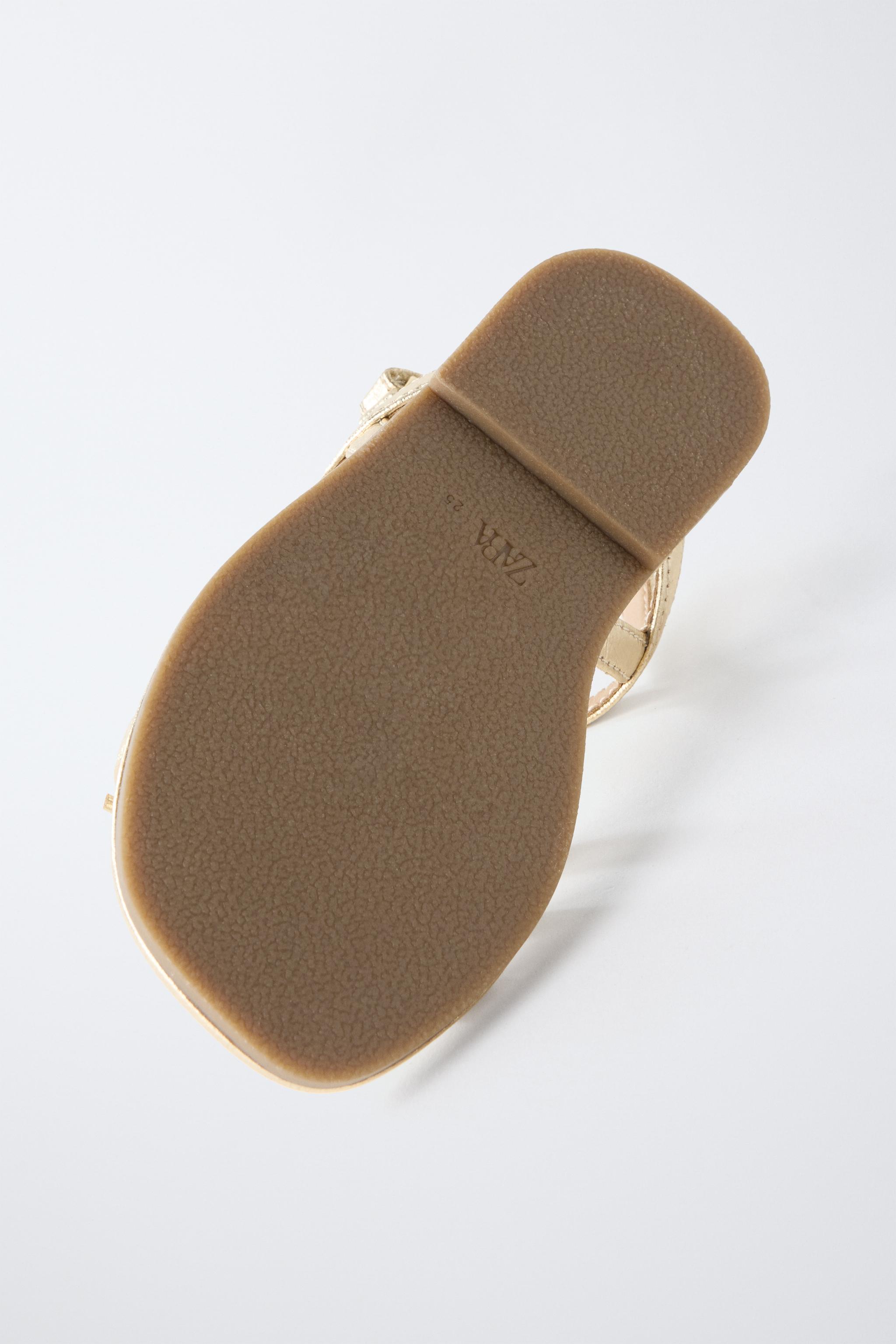 METALLIC BOW SANDALS